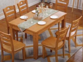 Wood Dinning Table